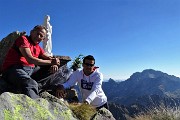 51 Alla Madonnina del Pietra Quadra con vista in Arera